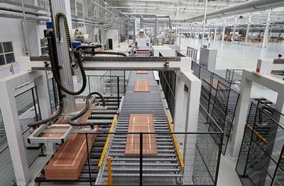 木門現代自動化生產引領行業發展狂潮
