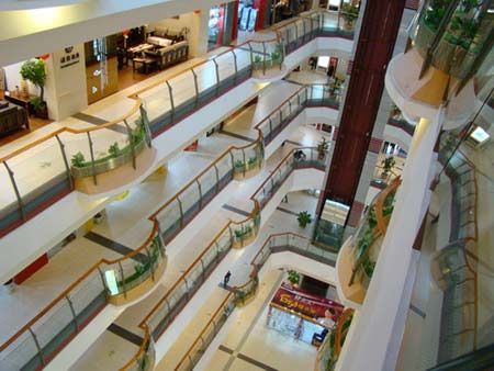 面對冷淡市場，建材家居企業積極試水電商尋突破